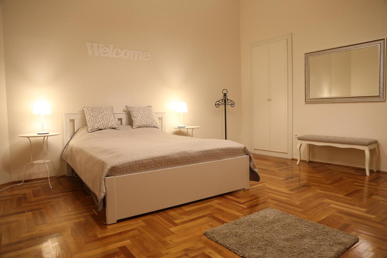 Apartment - Heart Of