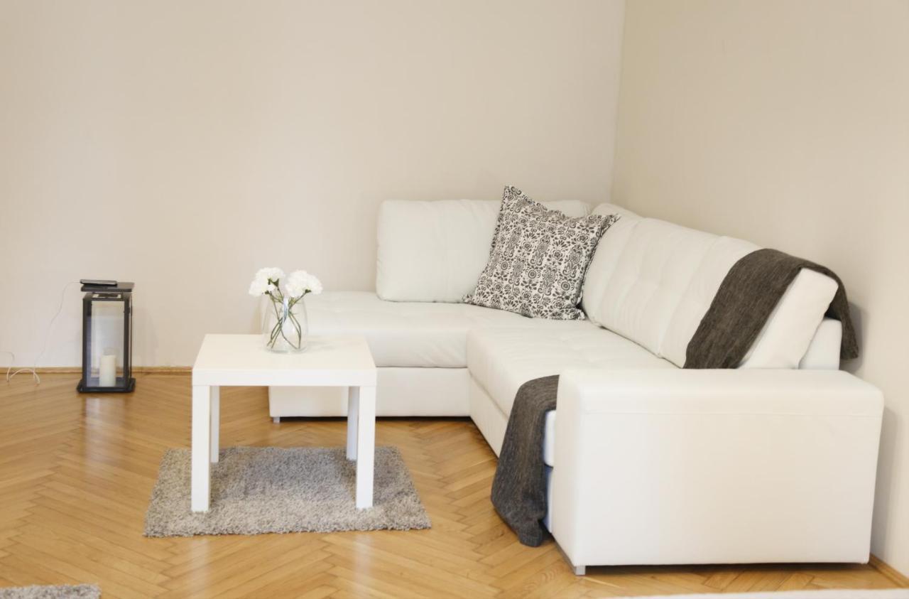 - Heart Of Apartment *