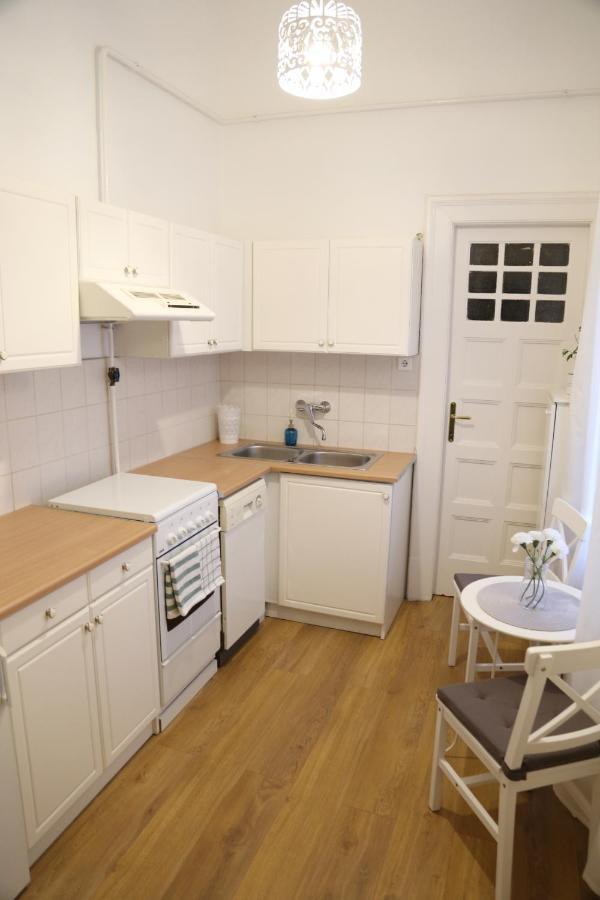 Apartment - Heart Of Budapest
